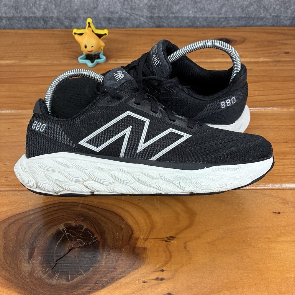 New Balance Fresh Foam X 880v14 Womens 7 Black White Running Shoes W880K14 - Picture 5 of 16